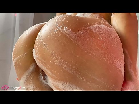 ❤️ Brunette Anoita bonyora neVibrator kune Yakanyanya Orgasm muShower Zvinonyadzisira fb ️❤